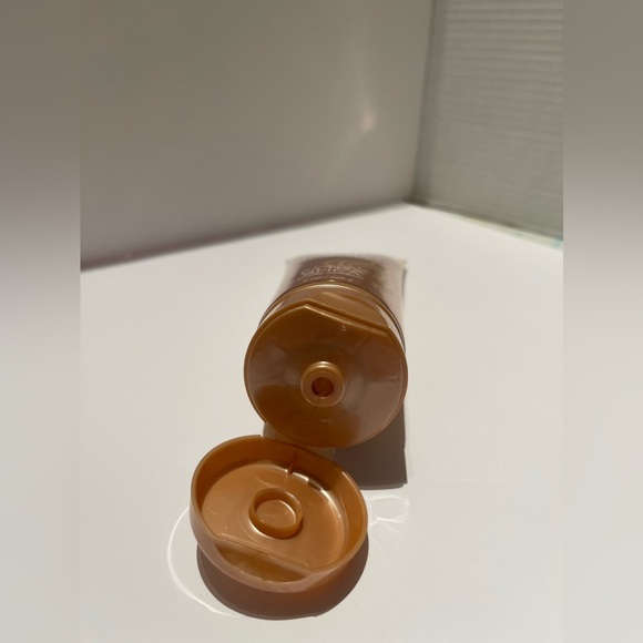 Bath & Body Works Warm Vanilla Sugar Body Cream - New - 8 oz - Picture 4 of 5